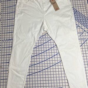 Levi’s 721 High Rise Skinny Jeans White Women’s Size 24W Denim Pants